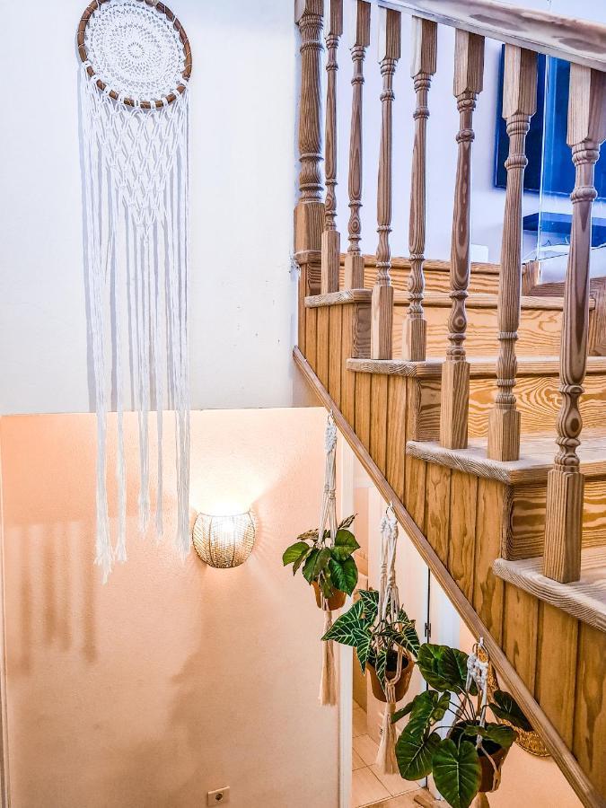 Oceanview Boutique House, 125 Sqm, Parking, Sunset Rooftop أذيخي المظهر الخارجي الصورة