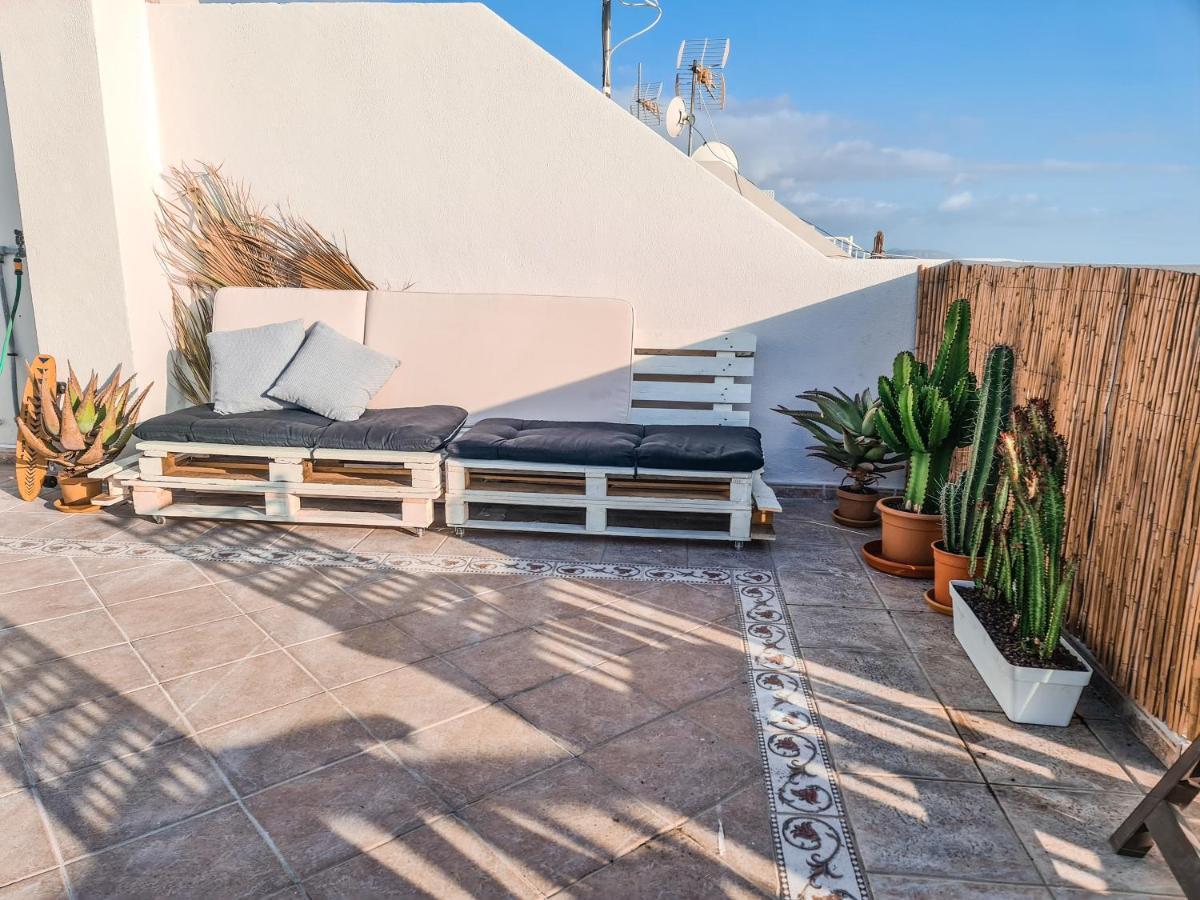 Oceanview Boutique House, 125 Sqm, Parking, Sunset Rooftop أذيخي المظهر الخارجي الصورة