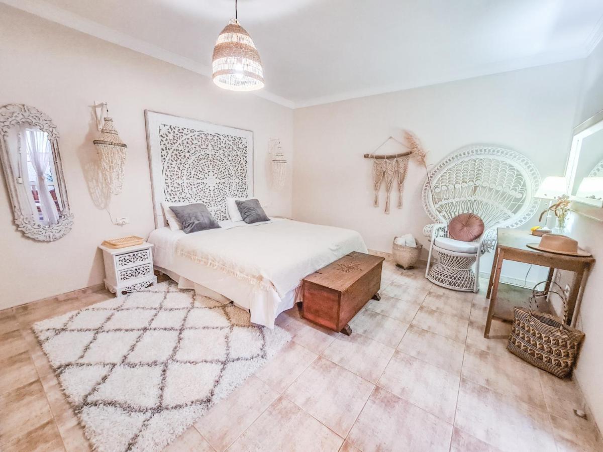 Oceanview Boutique House, 125 Sqm, Parking, Sunset Rooftop أذيخي المظهر الخارجي الصورة